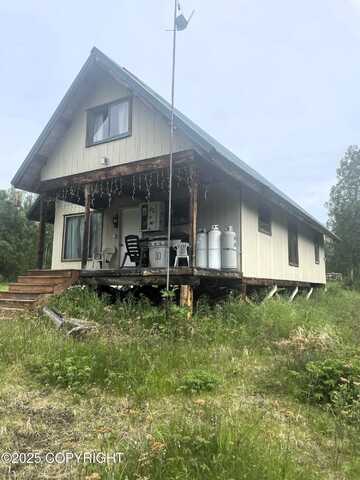 L3 Swan Lake, Talkeetna, AK 99676