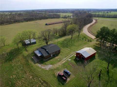 12650 Scates RD, Maysville, AR 72747