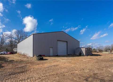 472899 640 RD, Watts, OK 74964