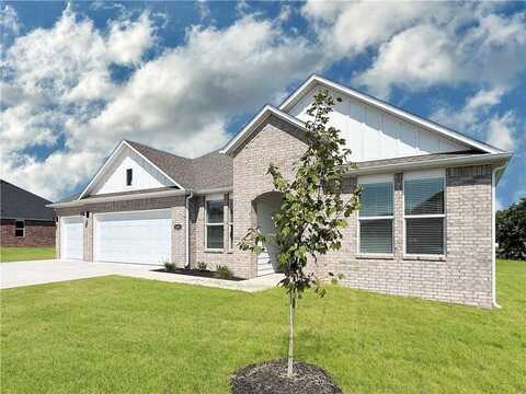 3001 Hattie LN, Lowell, AR 72745