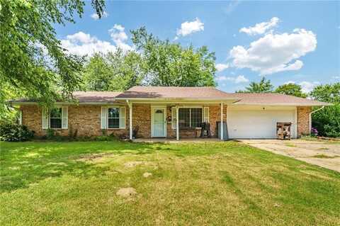 606 Hinshaw DR, Springdale, AR 72762