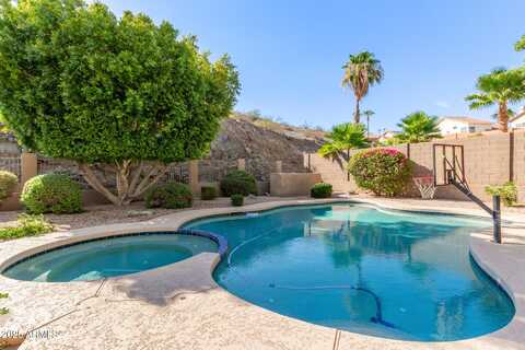 15836 S 9TH Street, Phoenix, AZ 85048