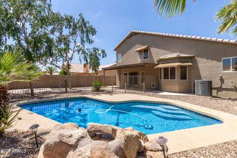 233 W BAYLOR Lane, Gilbert, AZ 85233