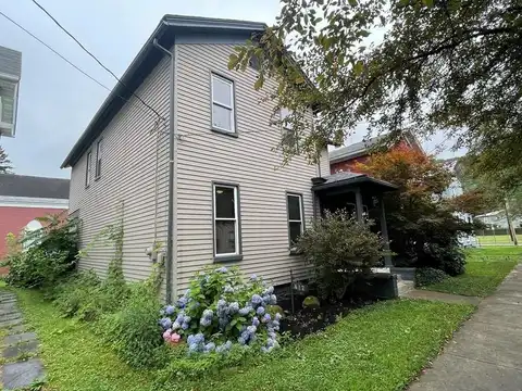 417 Eleventh Street, Franklin, PA 16323