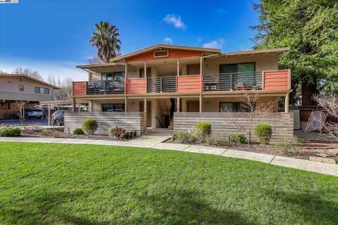 40 Casa Maria Ct, Alamo, CA 94507