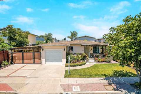 1067 Inglewood St, Hayward, CA 94544