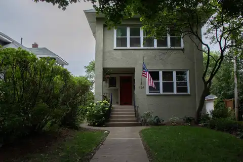 134 S. Lombard Avenue, Oak Park, IL 60302
