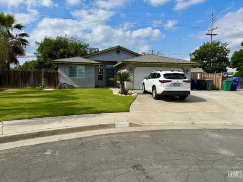 1009 Galileo, Hanford, CA 93230