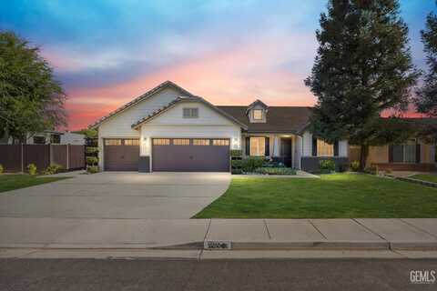 11313 Valletta Avenue, Bakersfield, CA 93312