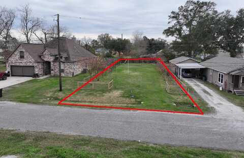 421 Avenue E, Port Neches, TX 77612