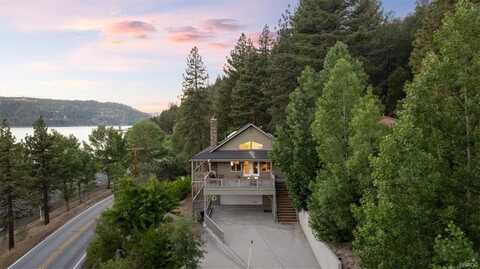 38960 North Shore Drive, Fawnskin, CA 92333