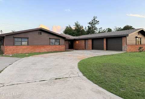 2710 Rutgers Drive, Panama City, FL 32405