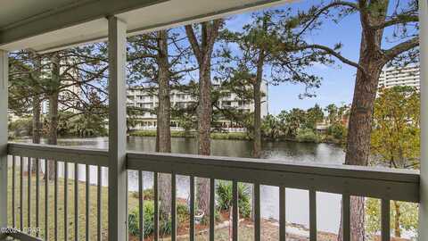 136 Robin Lane, Panama City Beach, FL 32407