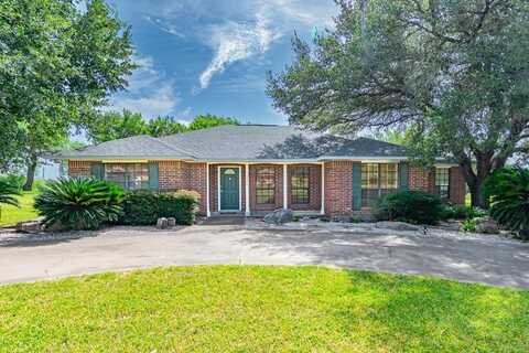10416 Seventh St, Pettus, TX 78146
