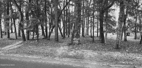 240 Clubhouse Drive SW, Supply, NC 28462