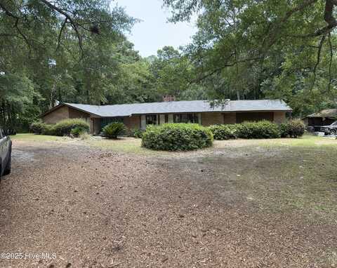 6405 Pigott Avenue SW, Ocean Isle Beach, NC 28469
