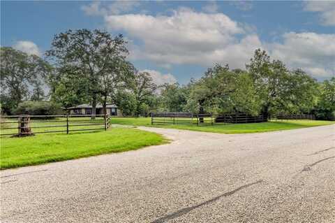 9121 Lightsey Lane, College Station, TX 77845