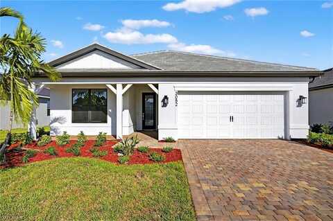3052 Weston Manor, ALVA, FL 33920