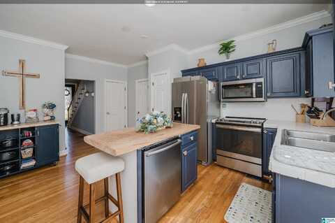 1555 BENT RIVER CIRCLE, VESTAVIA HILLS, AL 35216