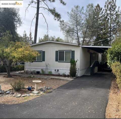 10956 Green St, Columbia, CA 95310