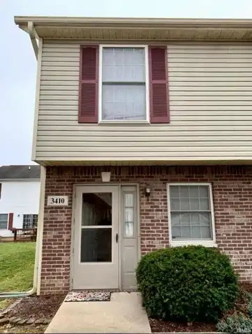 3410 S Oaklawn Circle, Bloomington, IN 47401