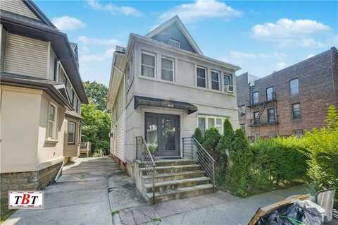945 East 15th Street, Brooklyn, NY 11230