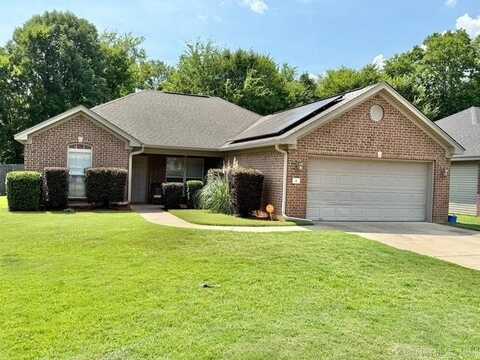 6 Cobblestone Creek Court, Little Rock, AR 72210