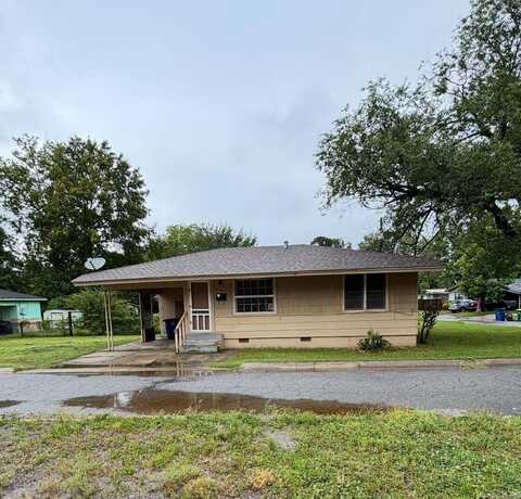 615 Mills, North Little Rock, AR 72117