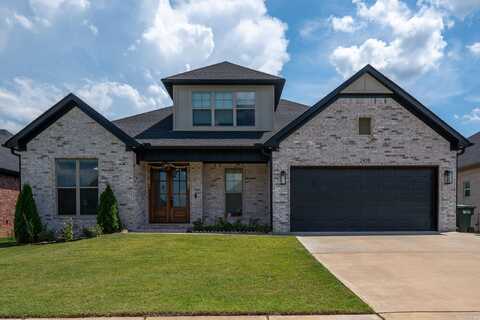 2475 Lilac Drive, Conway, AR 72034