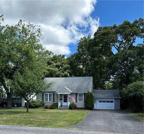 210 Ferncliff Avenue, Sloan, NY 13088