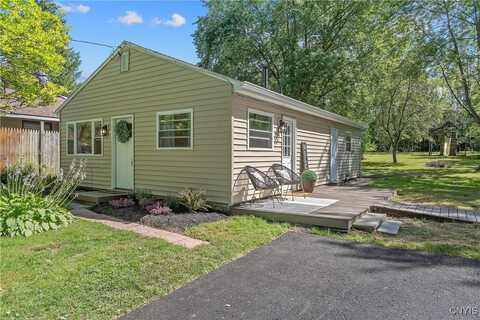 7815 Areopagitica Avenue, Cicero, NY 13030