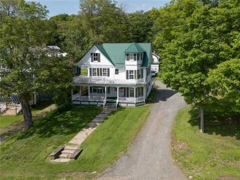3 Prospect Street, Stamford, NY 12167