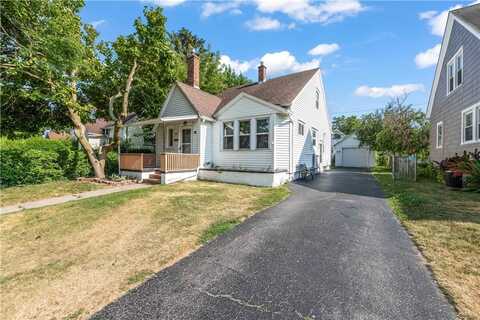83 Rodessa Road, Greece, NY 14616