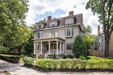 33 Colonial Circle, Buffalo, NY 14222