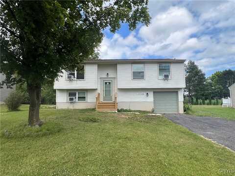 7708 Fitzpatrick Drive, Clay, NY 13088
