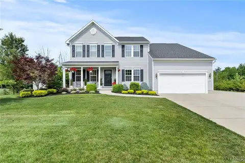 5042 Woodway Court, Hamburg, NY 14075