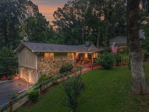 7716 Ridge Bay Drive, Hixson, TN 37343