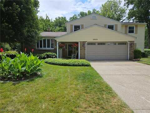 33033 REDWOOD BOULEVARD, AVON LAKE, OH 44012