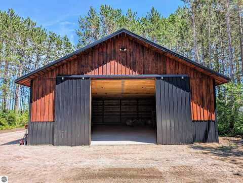 6252 HUDSON ROAD, SOUTH BOARDMAN, MI 49680