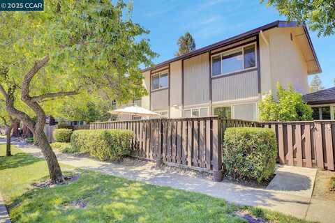 1865 Countrywood Court, Walnut Creek, CA 94598