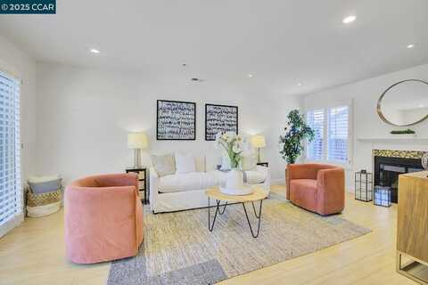 1865 Countrywood Court, Walnut Creek, CA 94598