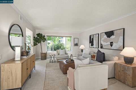 2016 Golden Rain Rd, Walnut Creek, CA 94595