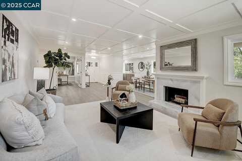 3210 Rossmoor Pkwy, Walnut Creek, CA 94595