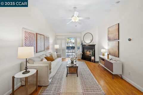 2530 Oak Rd, Walnut Creek, CA 94597