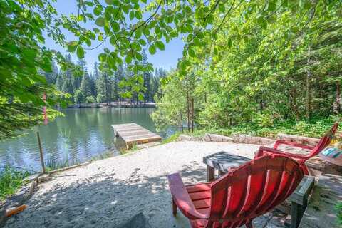 2428 Meadow Drive, Arnold, CA 95223