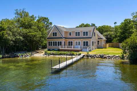 159 Willow Run Drive, Centerville, MA 02632