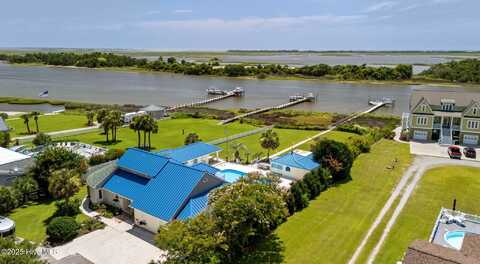 162 Peninsula Manor Road, Hubert, NC 28539