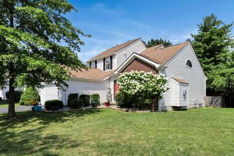 8662 Robbins Loop Drive, Reynoldsburg, OH 43068