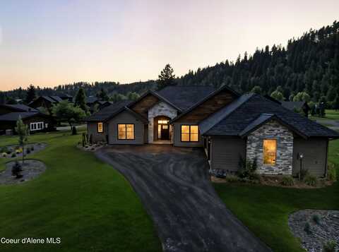 86 Marie Victoria Ct, Sandpoint, ID 83864