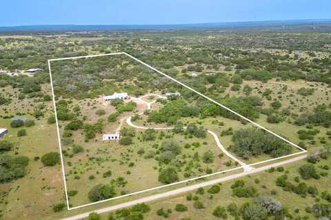 1433 Althaus Ranch Rd, Johnson City, TX 78636